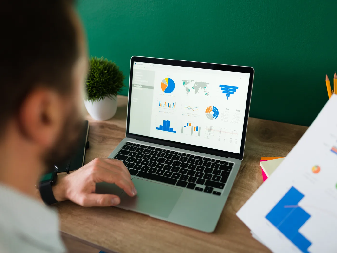 Business case with costs and savings